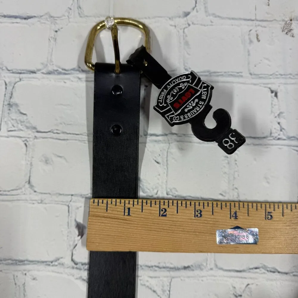 Levis Black Belt Men's Size 38 Sturdy Leather 1.5